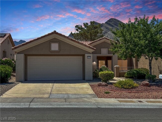 property at 2509 Cog Hill Ln