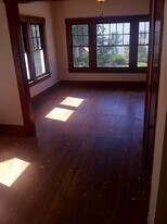 129 N 36th St, Unit 1 in Omaha, NE - Building Photo