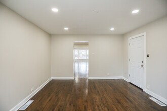 3126 W Chase Ave in Chicago, IL - Building Photo - Building Photo