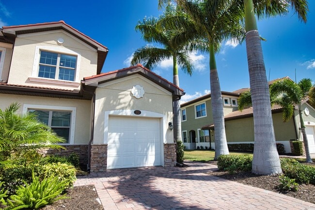 property at 101 Porta Vecchio Bend