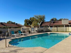 1500 N Sunview Pkwy in Gilbert, AZ - Building Photo