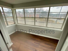 1747 Center Way S in Birmingham, AL - Building Photo - Building Photo