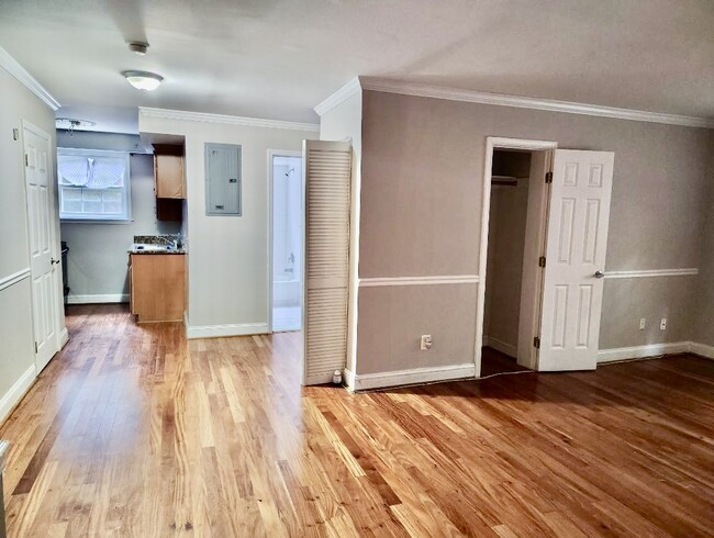 19 Post Office Ave, Unit Unit 1 in Laurel, MD - Building Photo - Building Photo