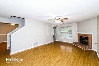 9238 Fletcher Wood Dr in Memphis, TN - Building Photo - Building Photo