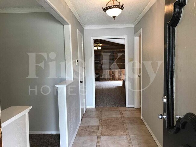 4026 Cedar Creek Dr in Garland, TX - Building Photo - Building Photo