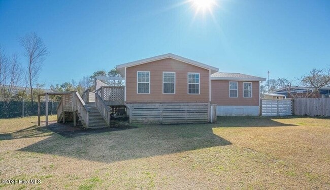 8128 River Rd SE in Southport, NC - Building Photo - Building Photo