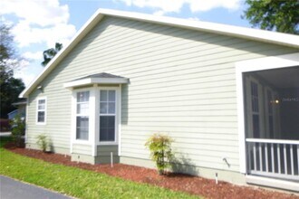 6339 Birmingham Ave in Zephyrhills, FL - Building Photo - Building Photo