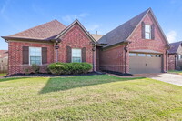 13077 Mingus Ln in Olive Branch, MS - Foto de edificio - Building Photo