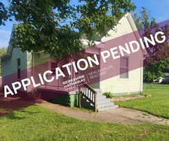 607 S 14th St in Terre Haute, IN - Building Photo