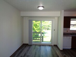 2007 SW 16th St in Lincoln, NE - Building Photo - Building Photo