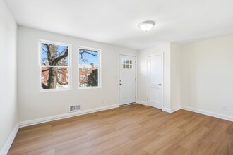 4111 Ardley Ave in Baltimore, MD - Foto de edificio - Building Photo