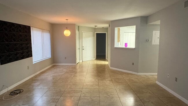 2607 NW 33rd St in Oakland Park, FL - Building Photo - Building Photo