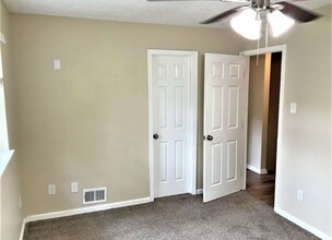 3141 Flat Shoals Rd in Decatur, GA - Building Photo - Building Photo