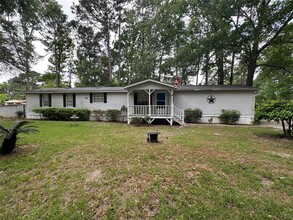 453 S Cyn Dr in Onalaska, TX - Building Photo - Building Photo