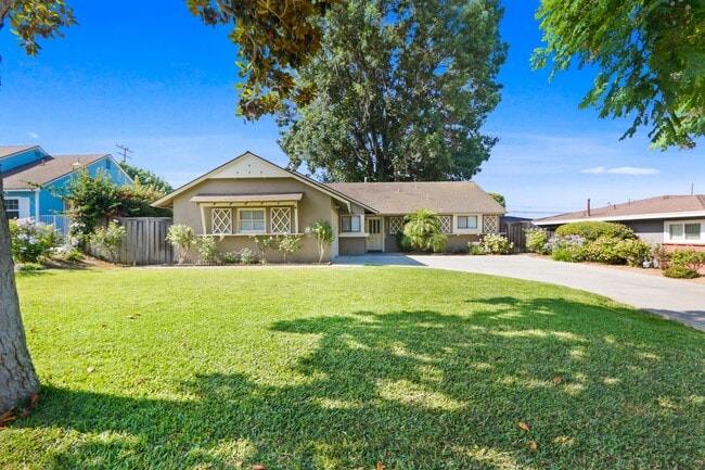 15846 Janine Dr in Whittier, CA - Building Photo - Building Photo