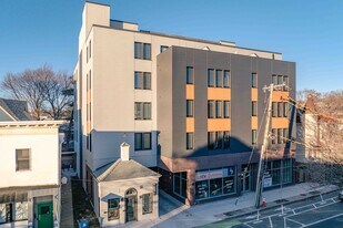 Loen in Somerville, MA - Building Photo