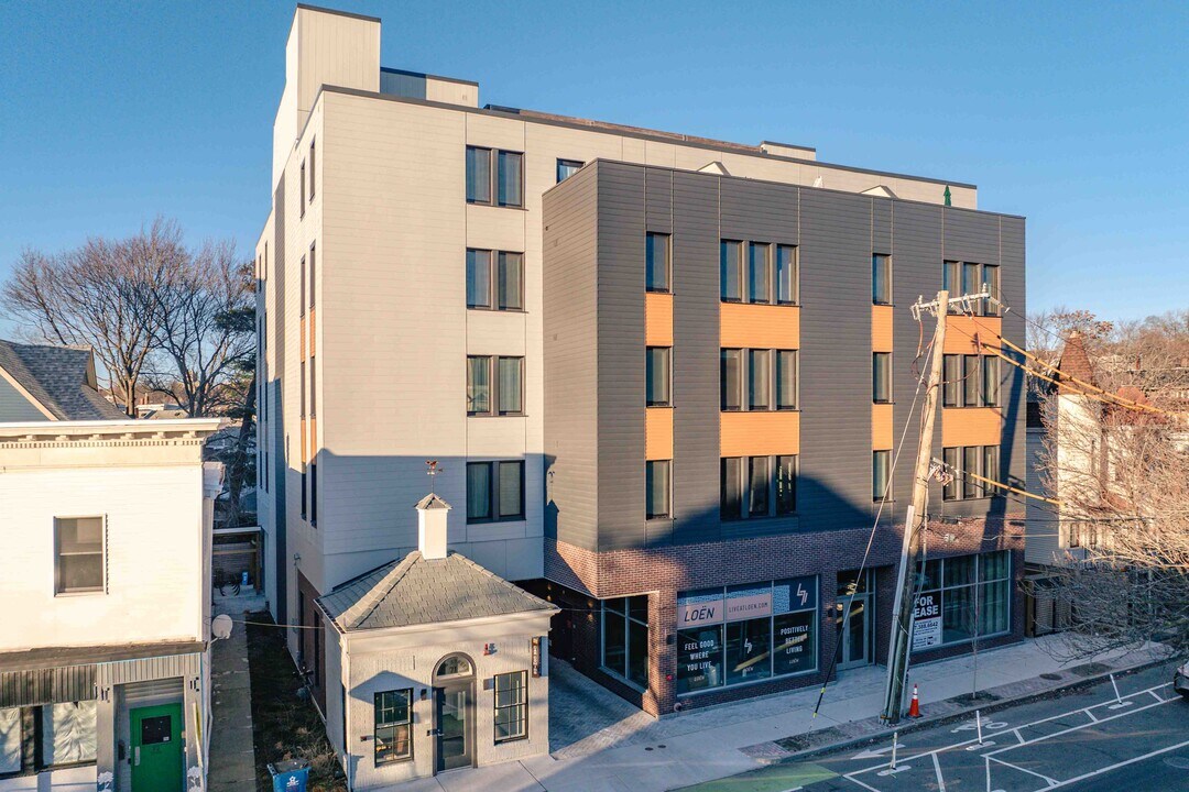 Loen in Somerville, MA - Building Photo