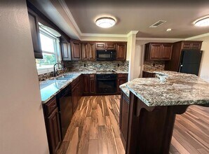 4598 Brooksdale Dr in Sarasota, FL - Building Photo - Building Photo