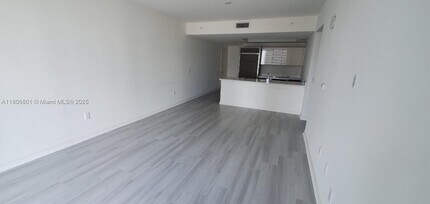 1100 S Miami Ave, Unit 1907 in Miami, FL - Building Photo - Building Photo