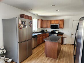 56 Majestic Ave in Nashua, NH - Building Photo - Building Photo