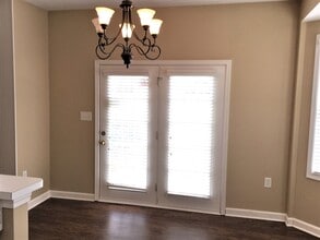 2018 Magna Ln in Indian Trail, NC - Foto de edificio - Building Photo