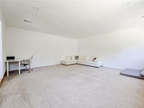 1693 Jando Dr in Topanga, CA - Building Photo - Building Photo