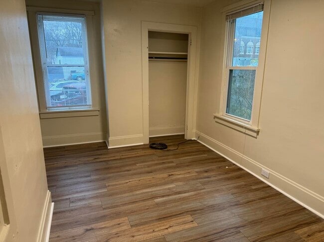 849 Highland Ave, Unit 2 in Greensburg, PA - Building Photo - Building Photo