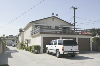 9512-9516 Park St in Bellflower, CA - Building Photo - Building Photo