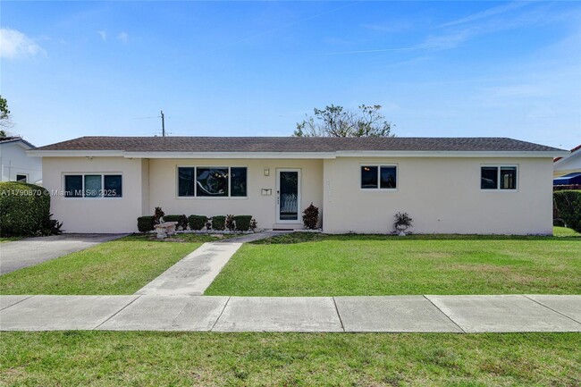 property at 5811 SW 95th Ct