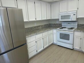 1891 Lakebird Dr in San Jose, CA - Building Photo - Building Photo