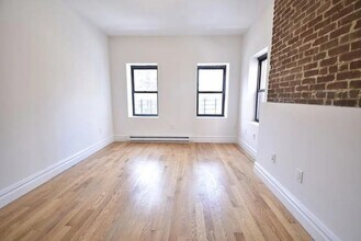 888 10th Ave in New York, NY - Building Photo - Building Photo