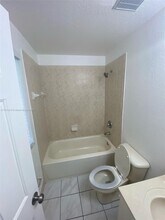 1403 SE 27th Ct in Homestead, FL - Building Photo - Building Photo