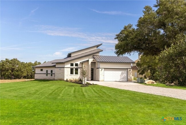 property at 118 Cap Rock