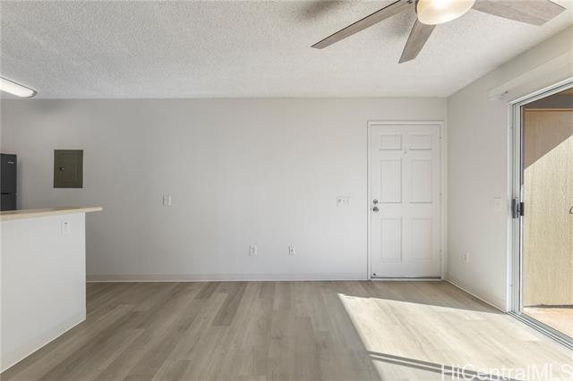 91-233-233 Hanapouli Cir in Ewa Beach, HI - Building Photo - Building Photo