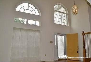 1137 New Ballwin Oaks Dr in Ballwin, MO - Foto de edificio - Building Photo