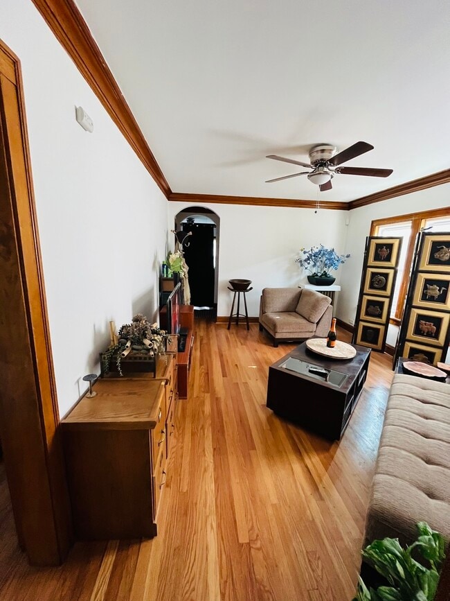 5133 W Wrightwood Ave in Chicago, IL - Building Photo - Building Photo