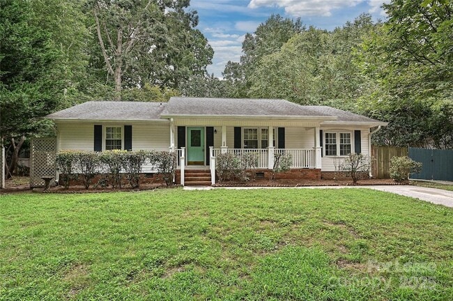 220 Blackberry Trail