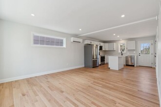 12 Legacy Ln in Kennebunk, ME - Building Photo - Building Photo