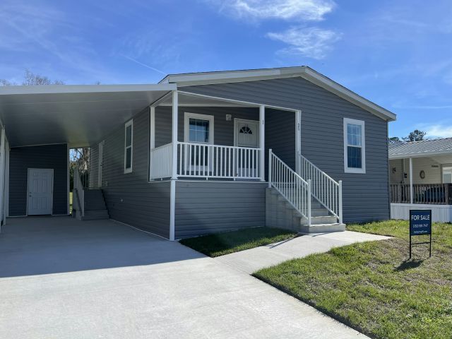 3323 NE 14th St in Ocala, FL - Foto de edificio