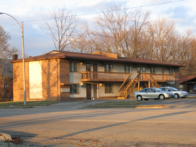 Apple Tree Apartments in Belleville, IL - Foto de edificio - Building Photo