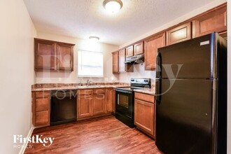 673 Loon Ln in Greenwood, IN - Building Photo - Building Photo