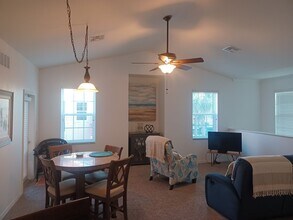 1836 Concordia Lake Cir in Cape Coral, FL - Building Photo - Building Photo
