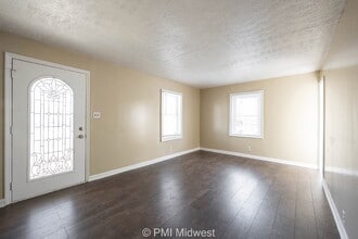 4565 Brookville Rd in Indianapolis, IN - Building Photo - Building Photo