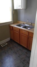 2432 Robertson Ave-Unit -3 in Cincinnati, OH - Building Photo - Building Photo