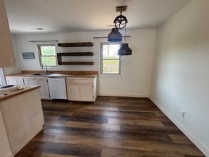 839 Sycamore Church Rd in Branson, MO - Building Photo - Building Photo
