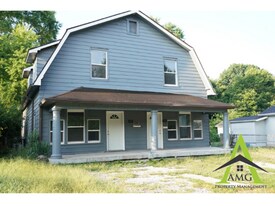 153 Bakemeyer St in Indianapolis, IN - Building Photo