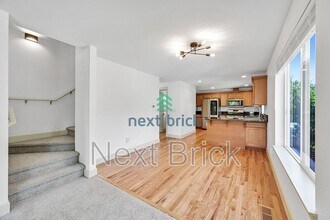 5971 Rainier Ave S in Seattle, WA - Building Photo - Building Photo