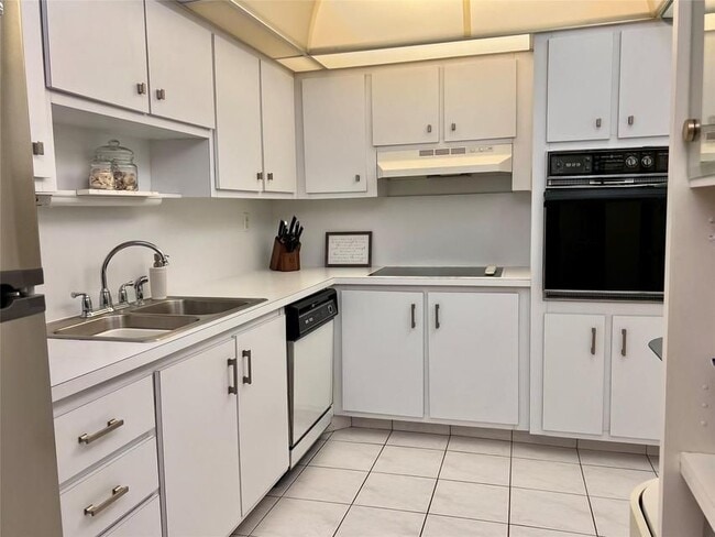 property at 4250 Galt Ocean Dr