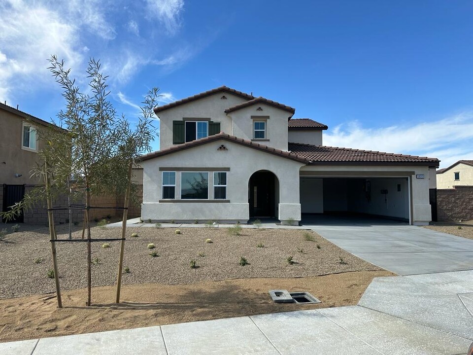 50313 Camino Loreto in Coachella, CA - Foto de edificio