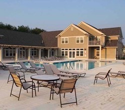 Arboretum Apartments in Kalamazoo, MI - Building Photo - Building Photo